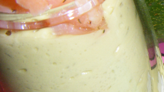 Verrines mousse d'avocat et saumon