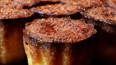 Cannelés bordelais moelleux