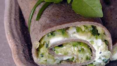 Galette roulée chèvre-courgette