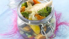 Conserve de bar aux petits légumes