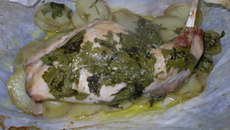 Papillote de lapin à la coriandre et pommes de terre fondantes