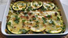 Gratin de courgettes persillées
