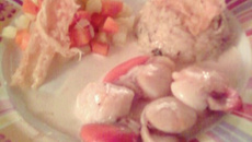 Noix de Saint-Jacques poêlées et son risotto aux herbes et petits légumes