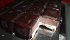 Gâteau tablette au chocolat blanc et noir