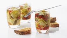 Verrines de poivrons marinés