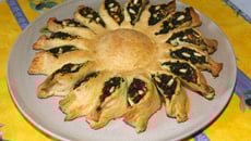 Tarte soleil aux épinards, féta et pignon