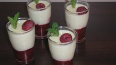 Crème au chocolat blanc et framboises