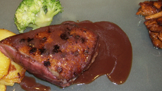 Magret de canard au chocolat