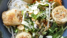 Bo Bun aux nems de poulet