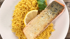 Saumon à l'unilatéral et couscous