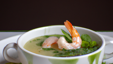 Soupe de cresson aux crevettes
