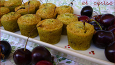 Bouchées moelleuses à la pistache et à la cerise