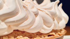 Gariguette et sa coque meringuée