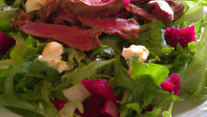 Salade de Champerloises au magret de canard