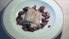 Filets de cabillaud, champignons en persillade et amandes, sauce blanche