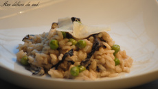 Risotto aux trompettes de la mort et petits pois