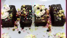 Muffins au chocolat, noix de coco et amandes