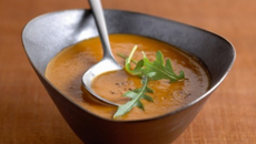 Velouté de Tomates de France et roquette