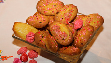 Madeleines croquantes et colorées
