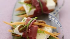 Bouchées gourmandes de Caprice des Dieux au bresaola