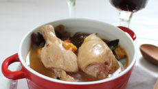 Coq (cocotte) au vin