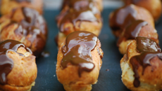 Mini éclairs au chocolat