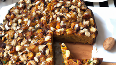 Gateau courge, pomme, noisettes