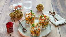 Verrines au ceviche de surimi, mangue, menthe et graines de grenade