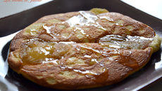 Pancakes à la pomme et aux graines de pavot