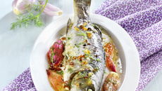 Bar au four et aux échalotes