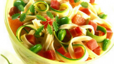 Salade de pâtes au jambon sec