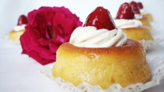 Mini savarin aux fraises