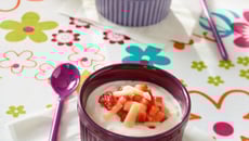 Fromage blanc aux fraises et aux pommes