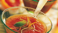 Soupe créole aux Tomates de France et aux agrumes