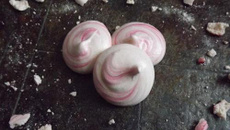 Meringues bicolores
