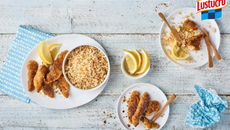 Quinoa aux herbes fraiches et blancs de volaille panés