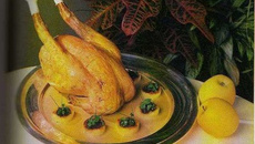 Chapon rôti aux pommes et au boudin noir