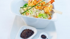 Ebly à la moutarde avec chou chinois et crevettes et gruyère AOC