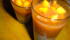 Verrines nectarine et chocolat blanc