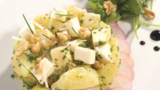 Salade de rattes et chavignol