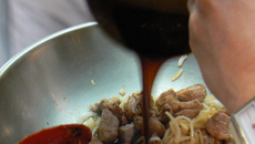 Wok de porc au caramel