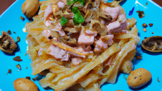 Pâtes au saumon et noix