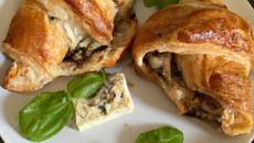 Croissant chèvre-sardine