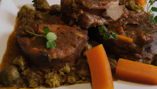 Cari de porc aux palmistes