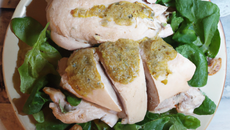 Poulet roqueforti gros sel en coque