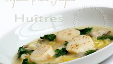 Soupe d'huitres et Saint-Jacques aux poireaux et gingembre