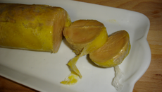 Foie gras mi-cuit à la vapeur, aromatisé à l'Armagnac