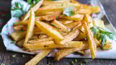 Frites au four maison peu grasses
