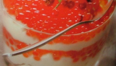 Verrines de mousse de roquefort
