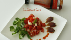 Salade de tomates et filet mignon séché au piment d'Espelette
